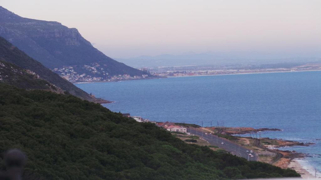 Simonstown Penthouse Apartment Simon's Town Exterior photo